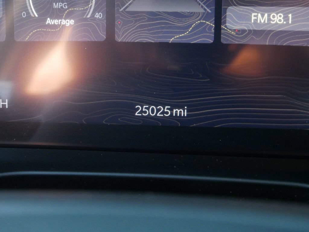 Used 2024 Jeep Grand Cherokee Altitude AWD/4WD image 27