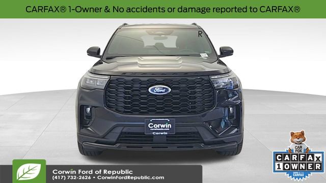 Certified 2025 Ford Explorer ST-Line w/ ST-Line Street Pack AWD/4WD image 2