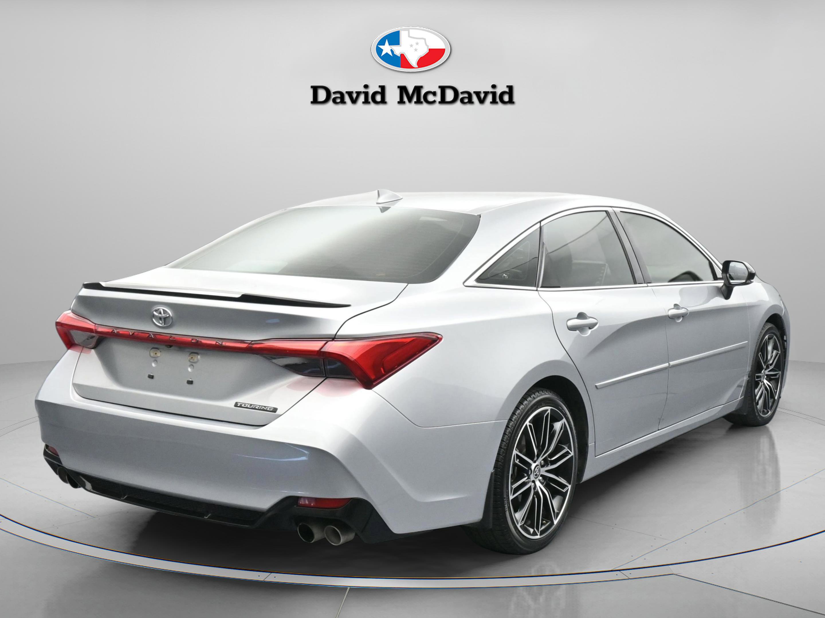 Used 2022 Toyota Avalon Touring image 15