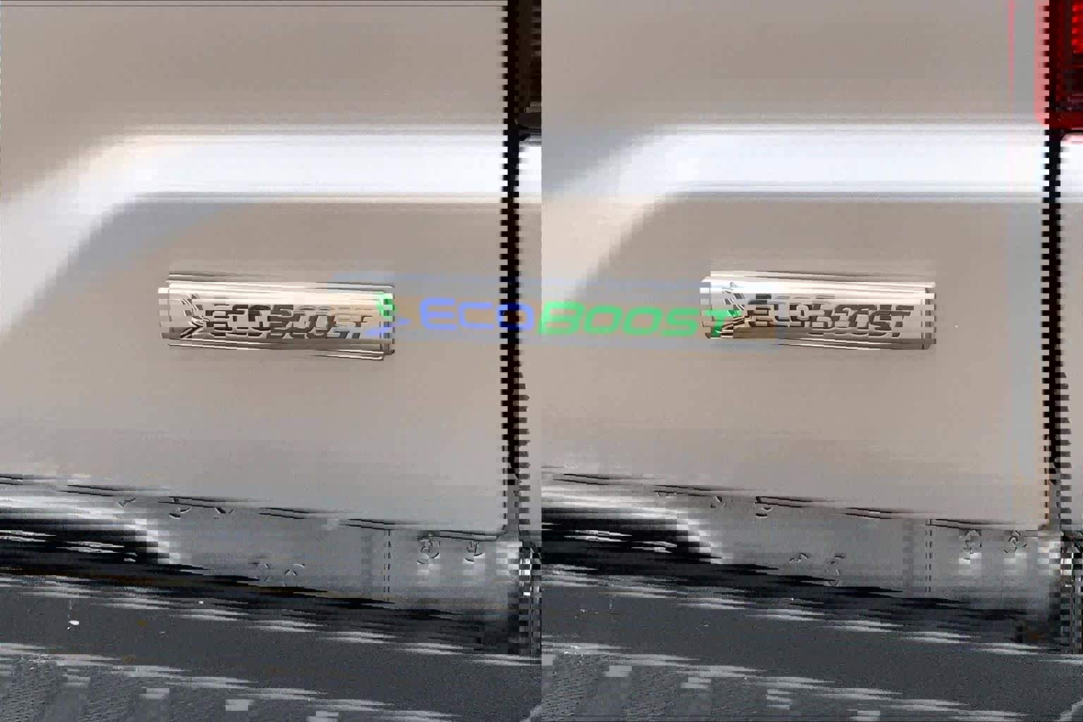 Certified 2022 Ford F150 XLT w/ Equipment Group 302A High image 31