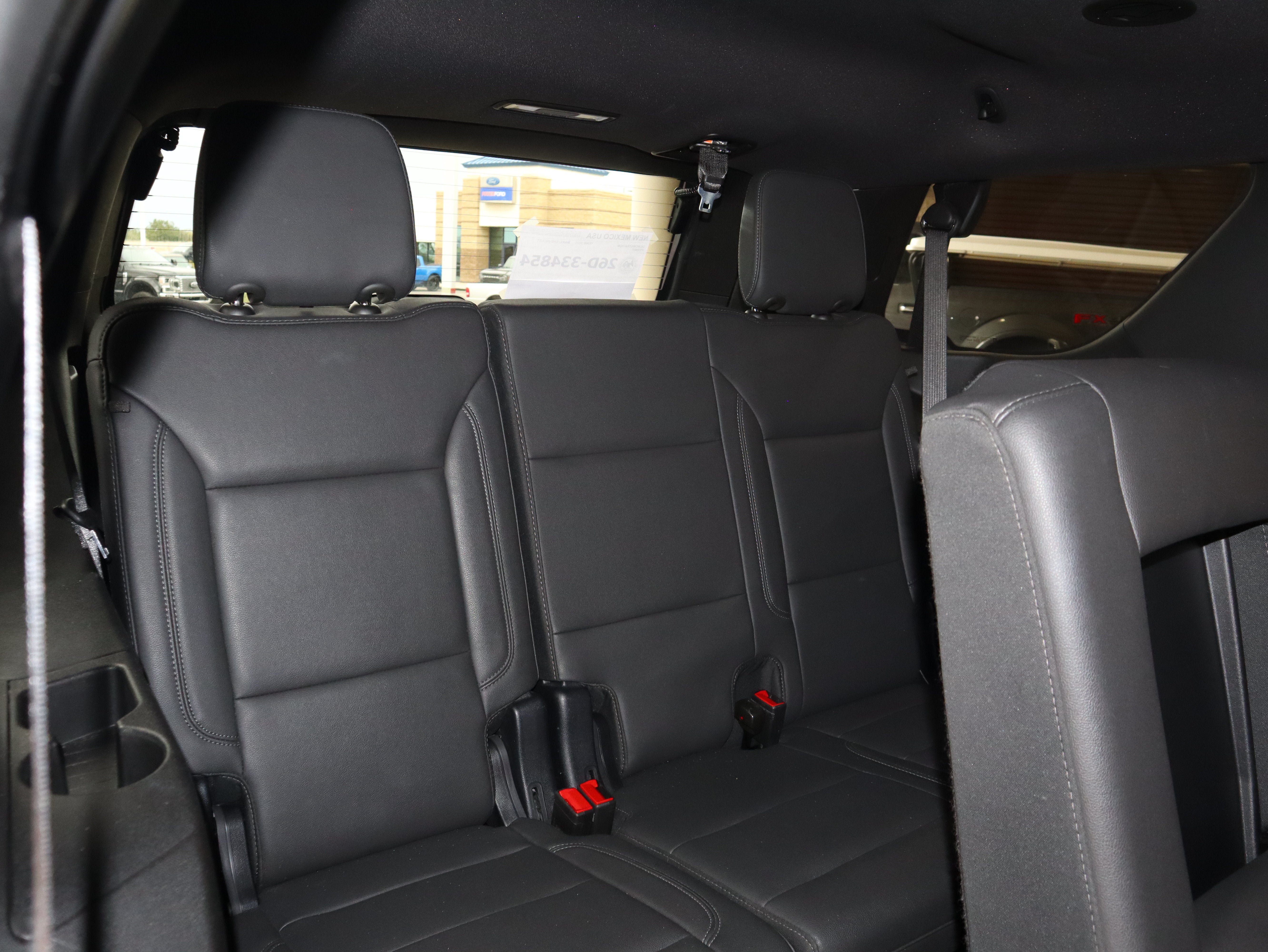 Used 2025 Chevrolet Tahoe LT RWD image 43