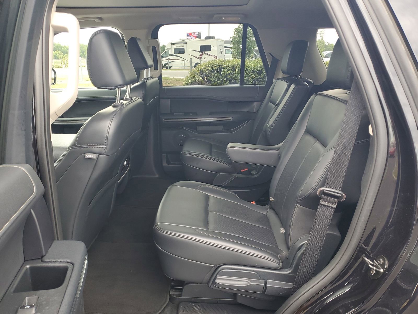 Certified 2024 Ford Expedition XLT AWD/4WD image 10