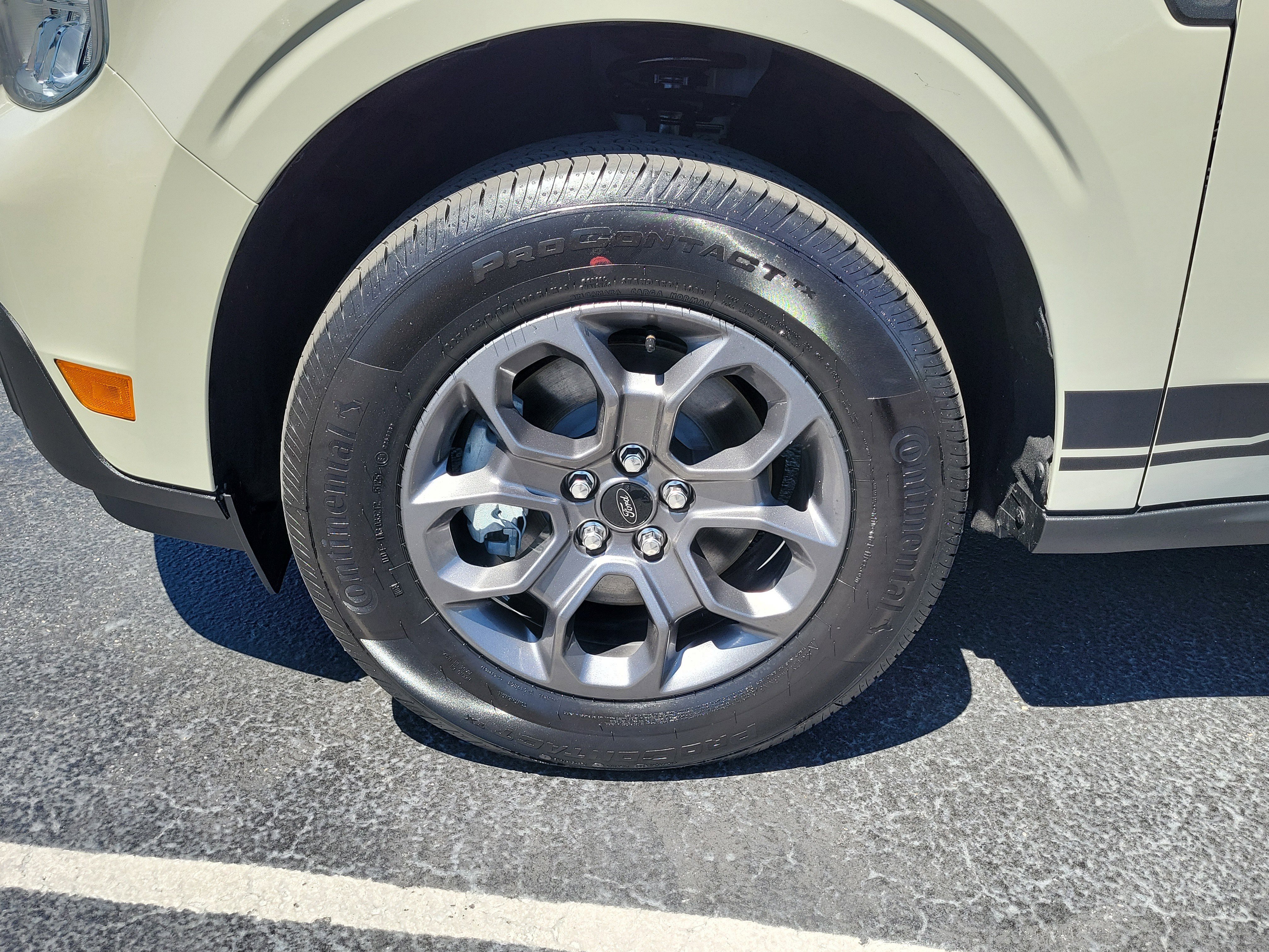 Certified 2024 Ford Maverick XLT FWD image 5