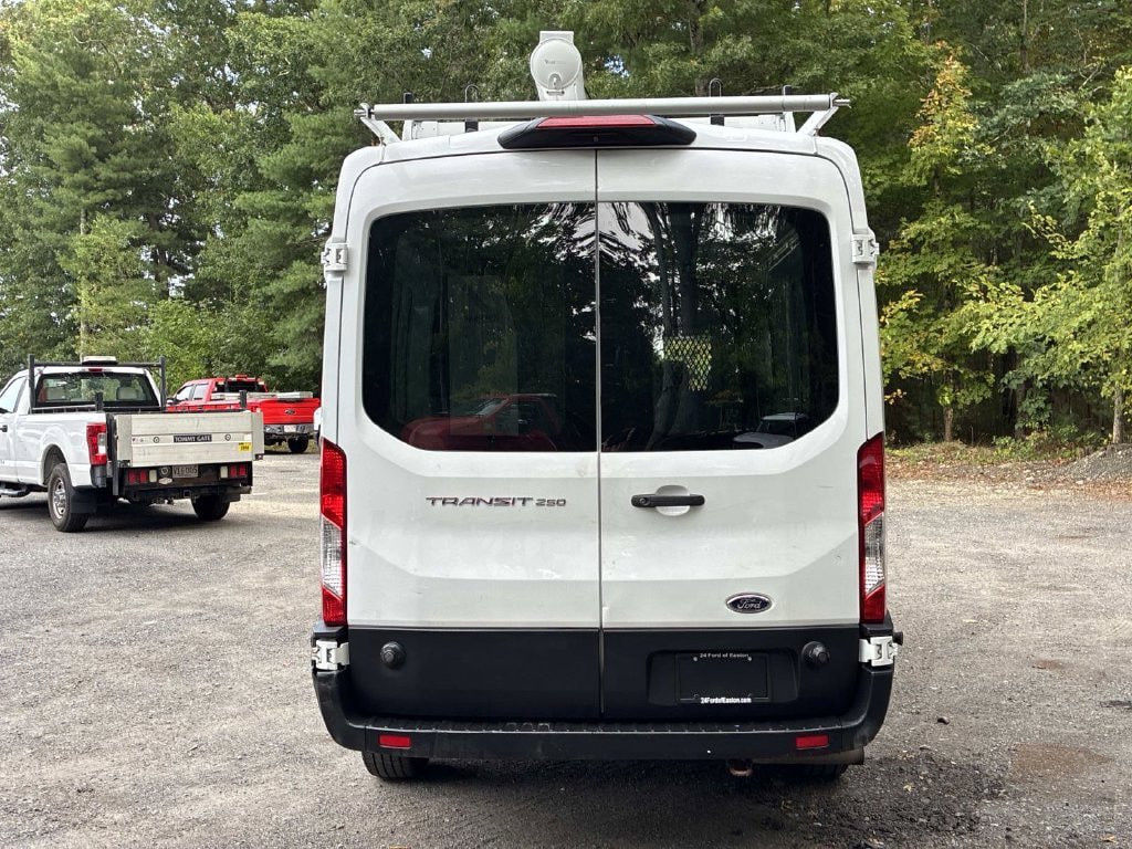 Certified 2020 Ford Transit 250 Medium Roof w/ Interior Upgrade Package RWD image 5
