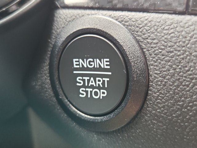 Certified 2025 Ford Escape ST-Line AWD/4WD image 25