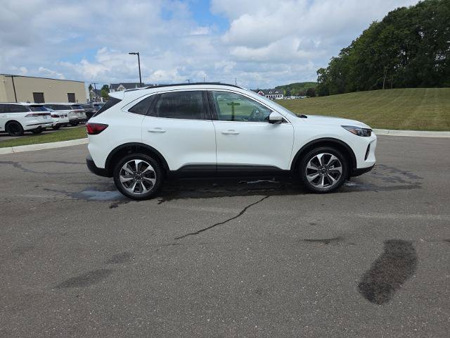Certified 2023 Ford Escape Platinum AWD/4WD image 8