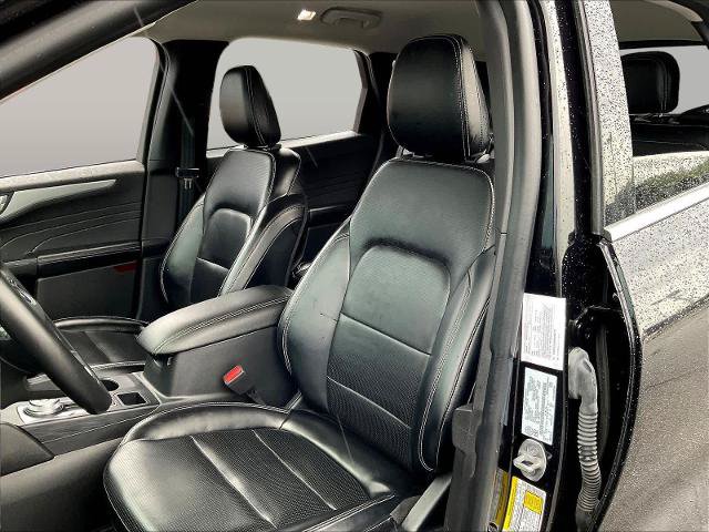 Certified 2024 Ford Escape Platinum AWD/4WD image 22