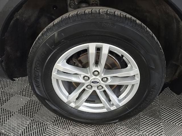 Certified 2023 Ford Explorer XLT w/ Equipment Group 202A AWD/4WD image 18