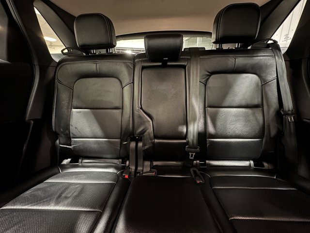 Certified 2020 Ford Escape Titanium AWD/4WD image 17