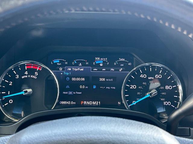 Certified 2019 Ford F450 Platinum w/ Platinum Ultimate Package AWD/4WD image 25
