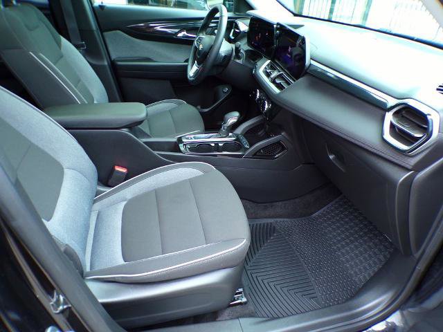 Used 2024 Chevrolet TrailBlazer LT w/ Convenience Package image 10