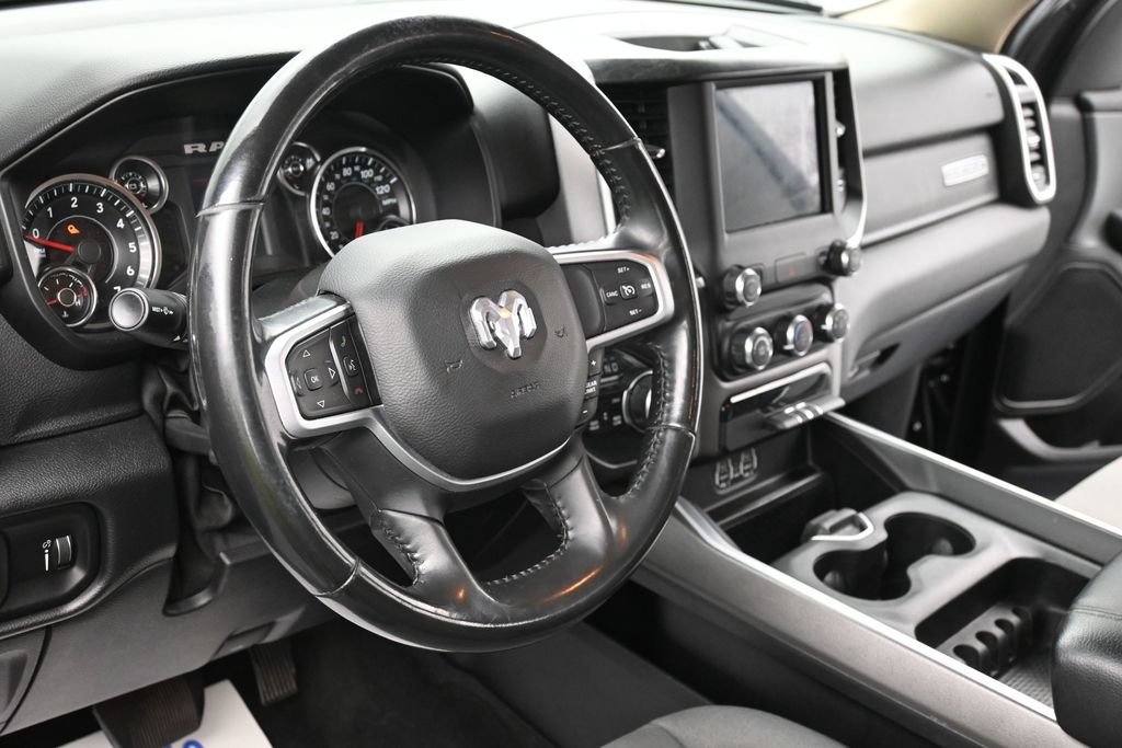 Used 2020 RAM 1500 Big Horn AWD/4WD image 14