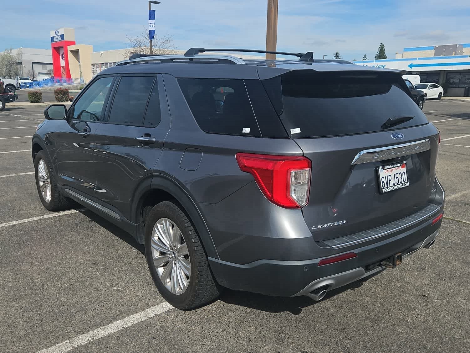 Certified 2021 Ford Explorer Limited w/ Hybrid Equipment Group 310A image 3