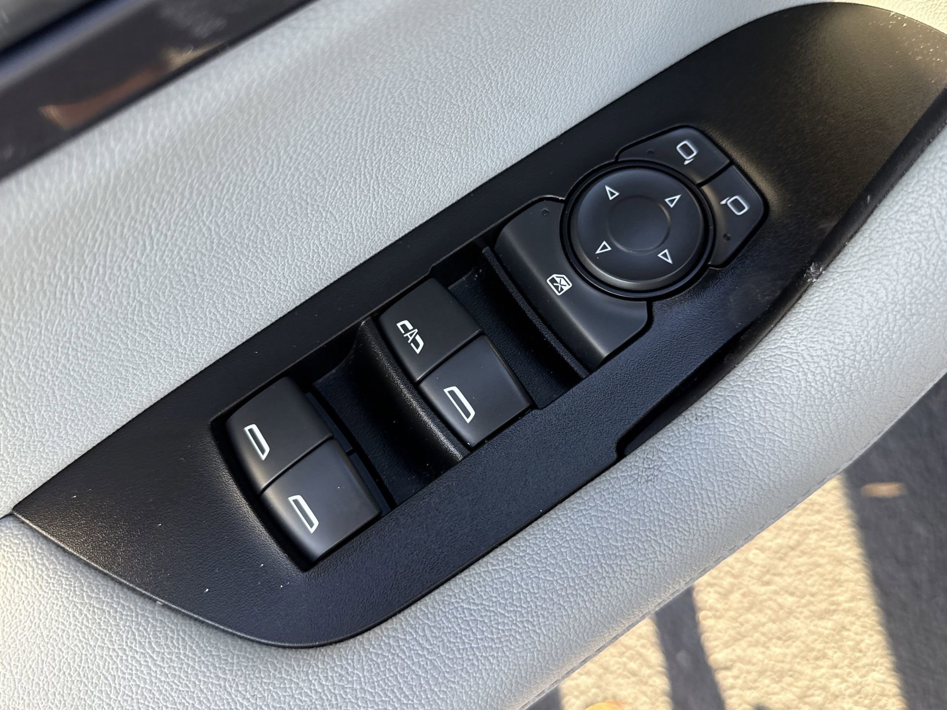 Used 2020 Chevrolet Blazer LT image 22