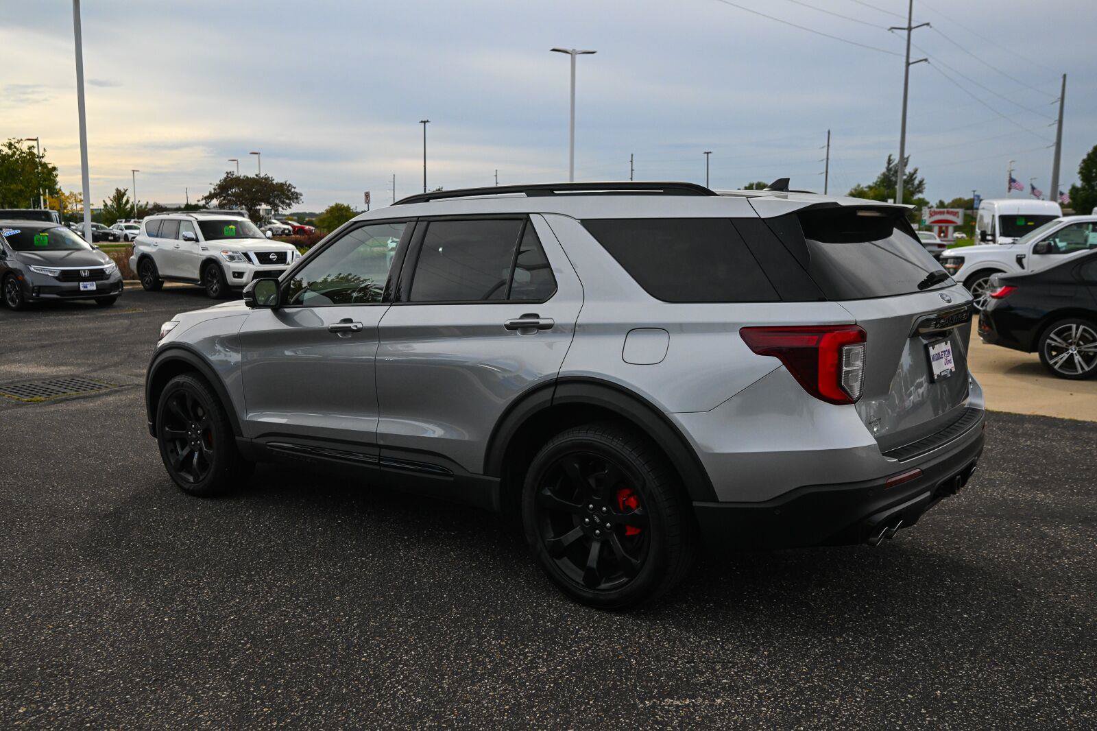 Certified 2022 Ford Explorer ST w/ Equipment Group 401A AWD/4WD image 7