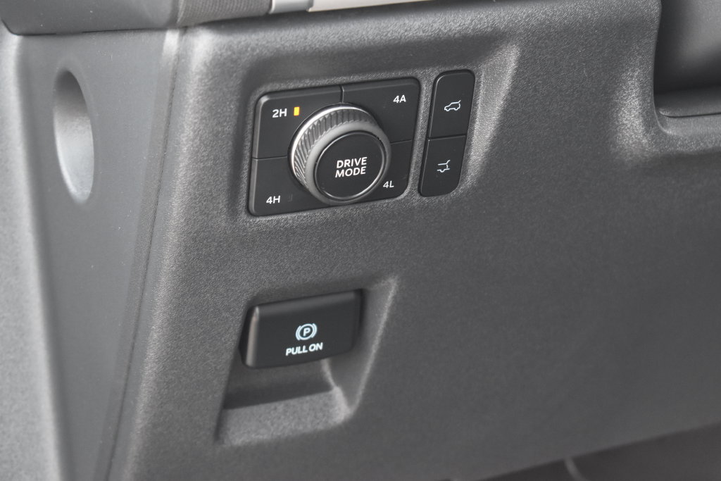 Certified 2025 Ford Expedition Max Active AWD/4WD image 23