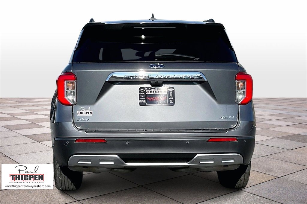 Certified 2023 Ford Explorer XLT w/ Equipment Group 202A image 4