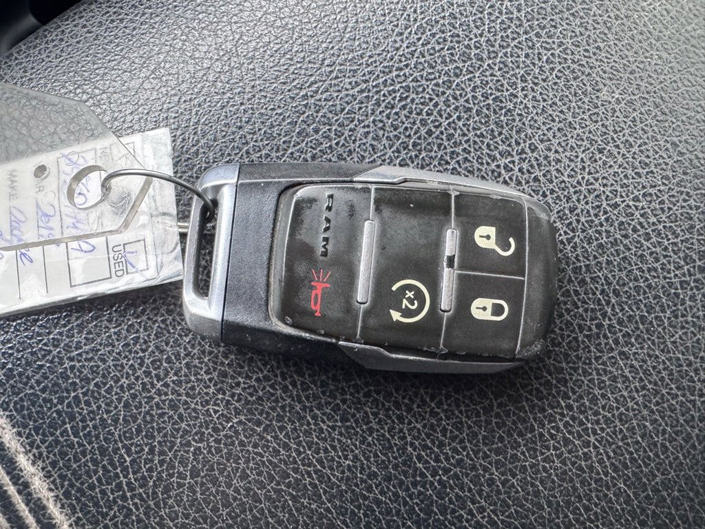 Used 2019 RAM 2500 Big Horn w/ Black Appearance Package image 32