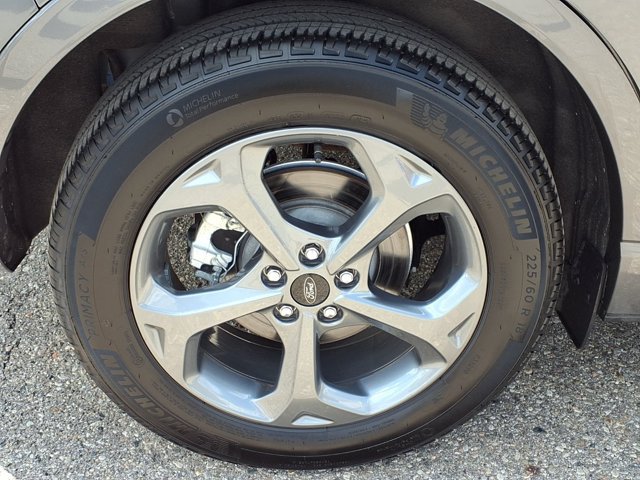 Certified 2024 Ford Escape ST-Line w/ Tech Pack #1 AWD/4WD image 29
