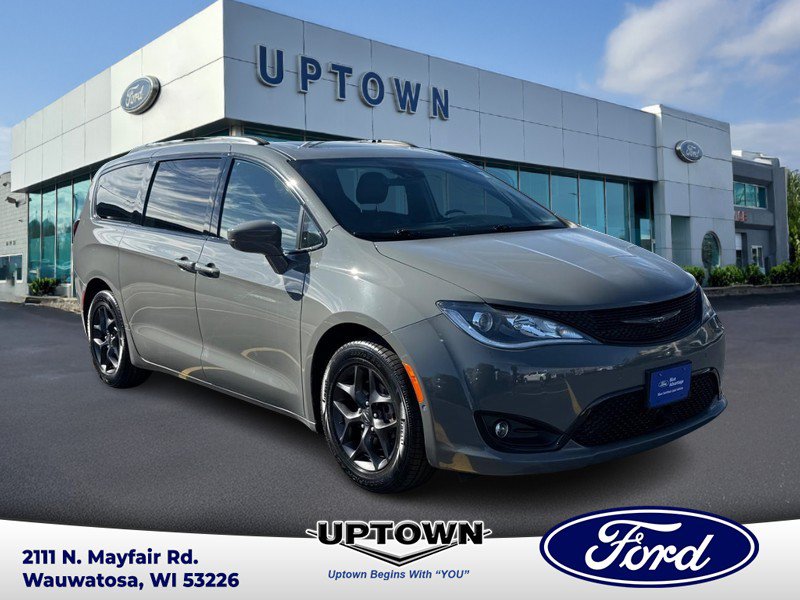 Used 2020 Chrysler Pacifica Touring-L Plus w/ Advanced Safetytec Group