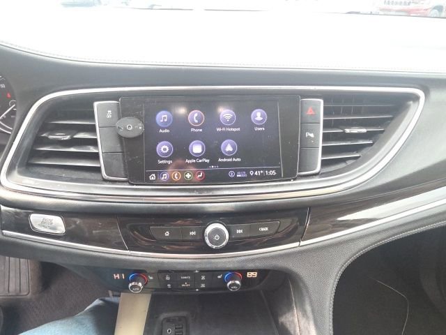 Used 2020 Buick Enclave Essence image 25