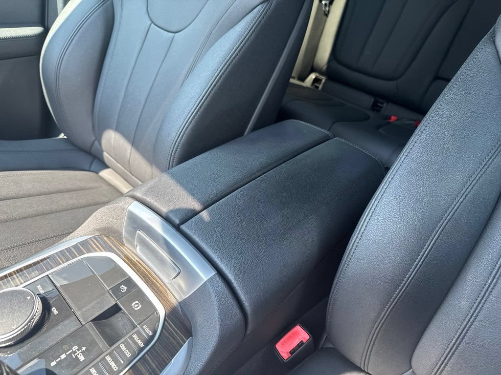 Used 2019 BMW X5 xDrive40i w/ Convenience Package AWD/4WD image 22