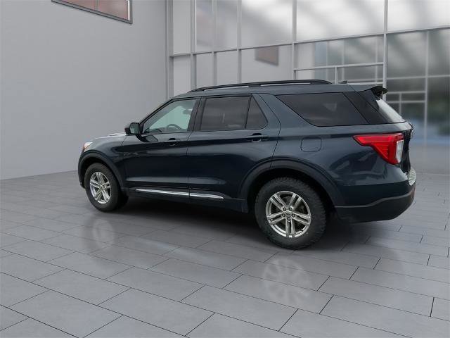 Certified 2023 Ford Explorer XLT w/ Equipment Group 202A image 4