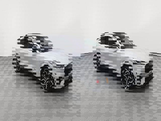 Certified 2022 Ford Mustang Mach-E GT image 5