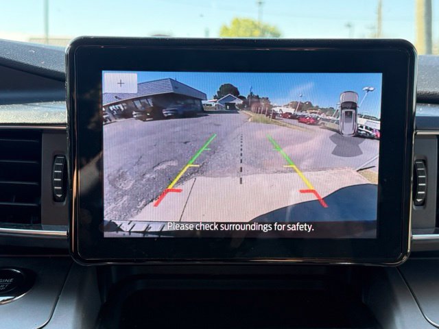 Certified 2022 Ford Explorer XLT w/ Equipment Group 202A RWD image 21