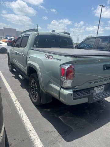 Used 2023 Toyota Tacoma TRD Sport w/ Technology Package RWD image 4