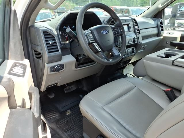 Certified 2020 Ford F250 XL w/ Power Equipment Group AWD/4WD image 21