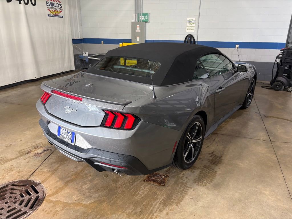 Certified 2025 Ford Mustang Premium RWD image 10