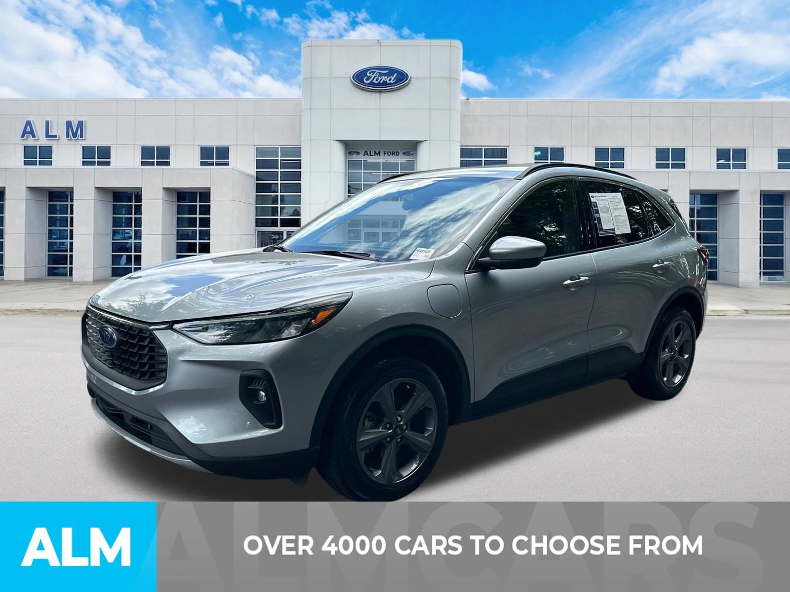 Certified 2023 Ford Escape SE FWD image 2