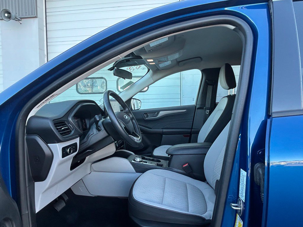 Certified 2023 Ford Escape Active w/ Tech Pack #1 AWD/4WD image 11