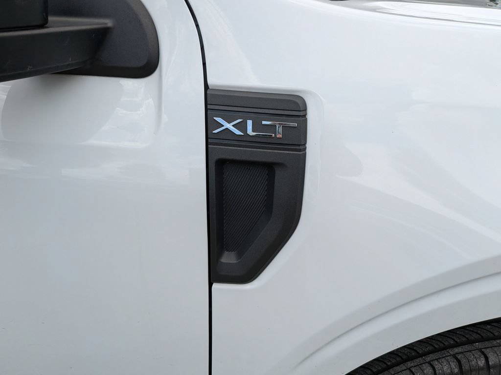 Certified 2024 Ford Maverick XLT FWD image 12