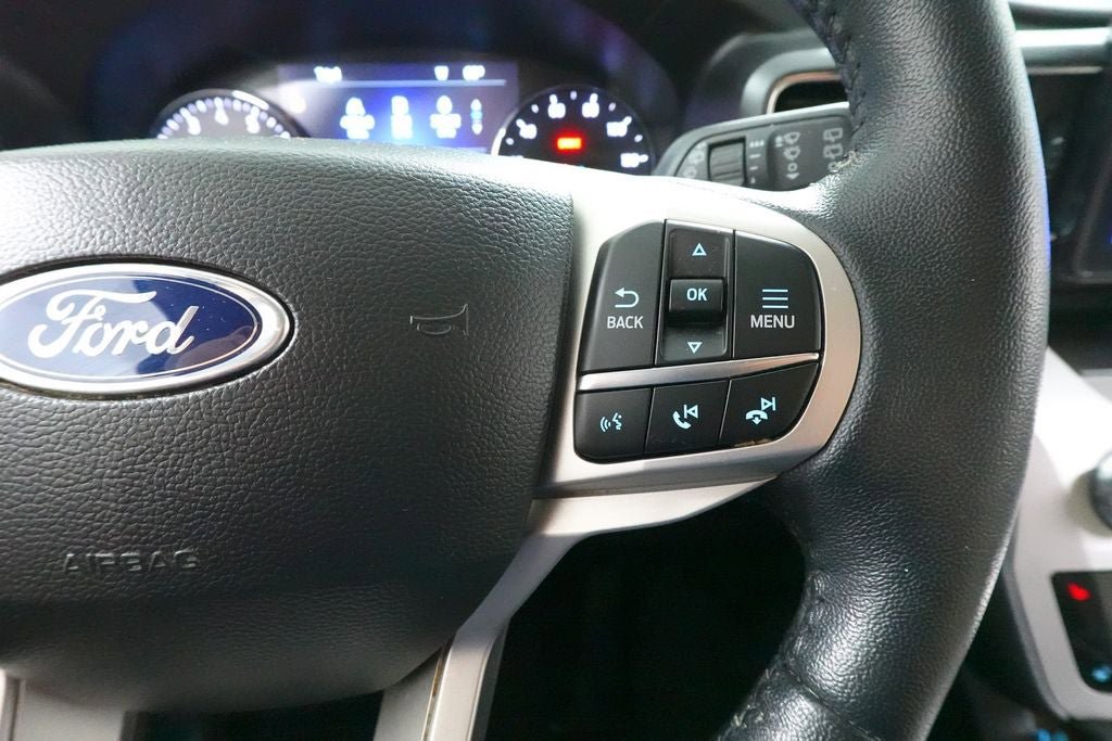 Certified 2023 Ford Explorer XLT w/ Equipment Group 202A AWD/4WD image 16