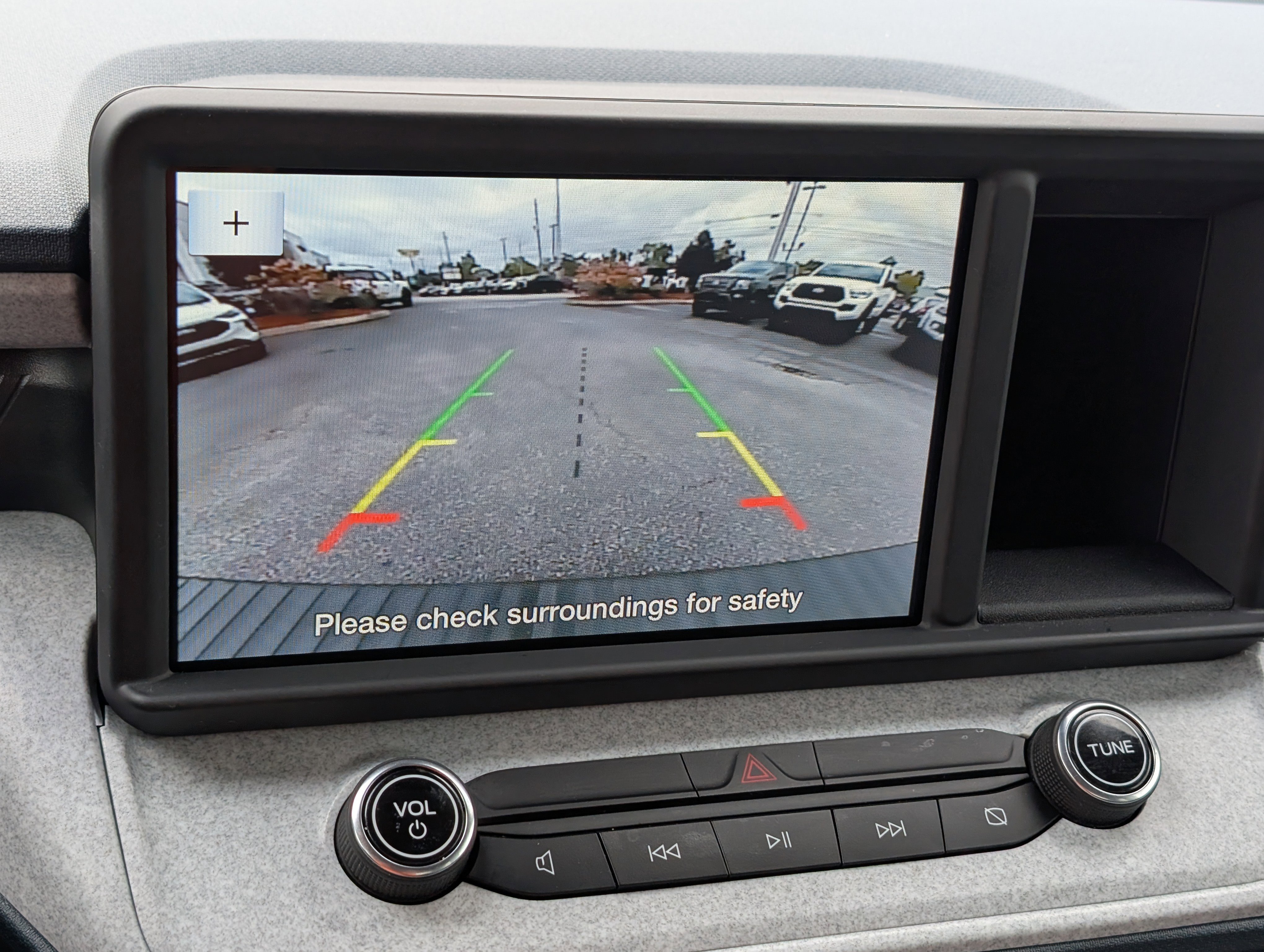 Certified 2024 Ford Maverick XLT w/ XLT Luxury Package image 25