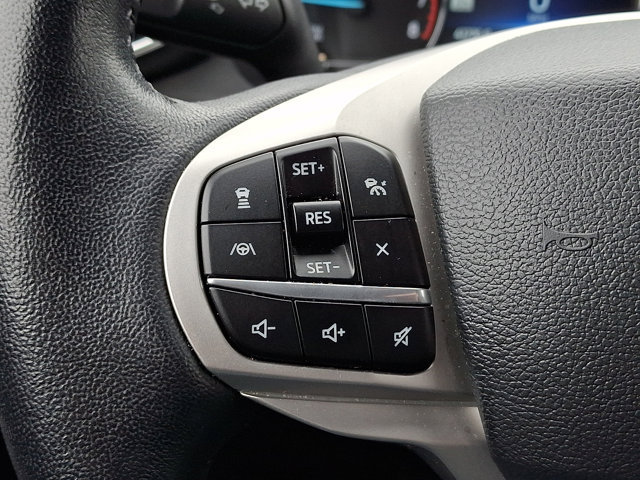 Certified 2023 Ford Explorer XLT w/ Equipment Group 202A AWD/4WD image 23