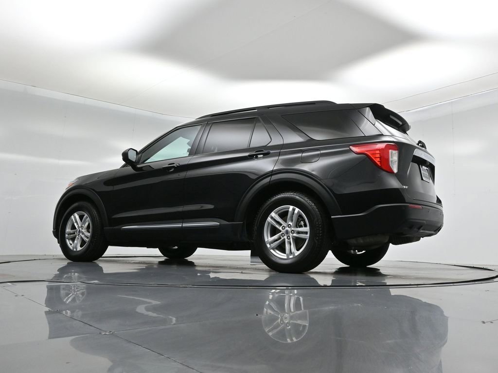 Certified 2022 Ford Explorer XLT image 53