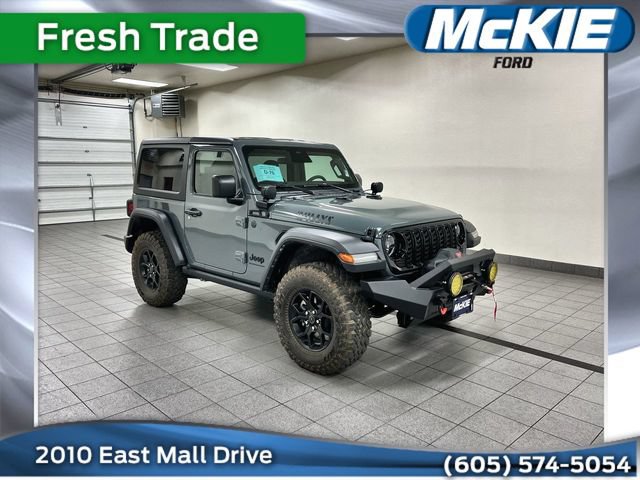Used 2025 Jeep Wrangler Sport