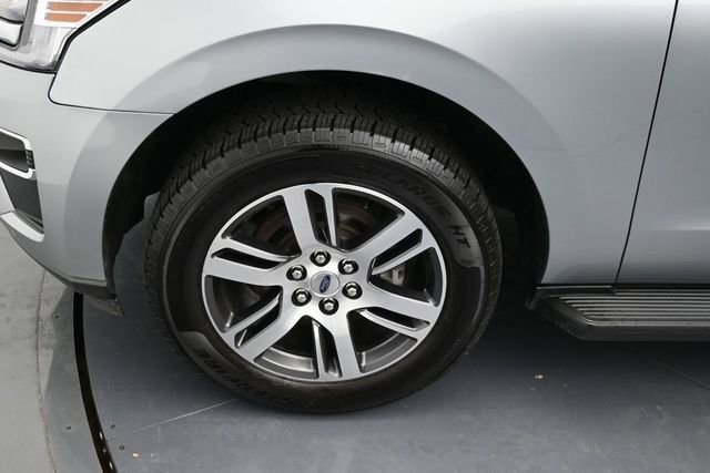 Certified 2024 Ford Expedition Max Limited AWD/4WD image 9