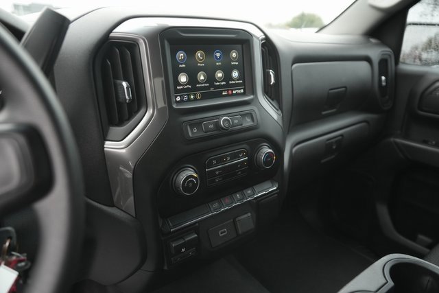 Used 2020 Chevrolet Silverado 1500 Custom w/ Custom Value Package image 24