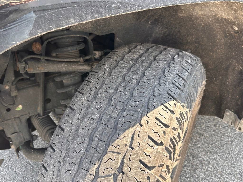 Used 2023 Chevrolet Colorado Z71 w/ Z71 Convenience Package 2 image 9