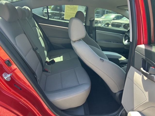 Used 2020 Hyundai Elantra SE w/ Cargo Package (C1) FWD image 15