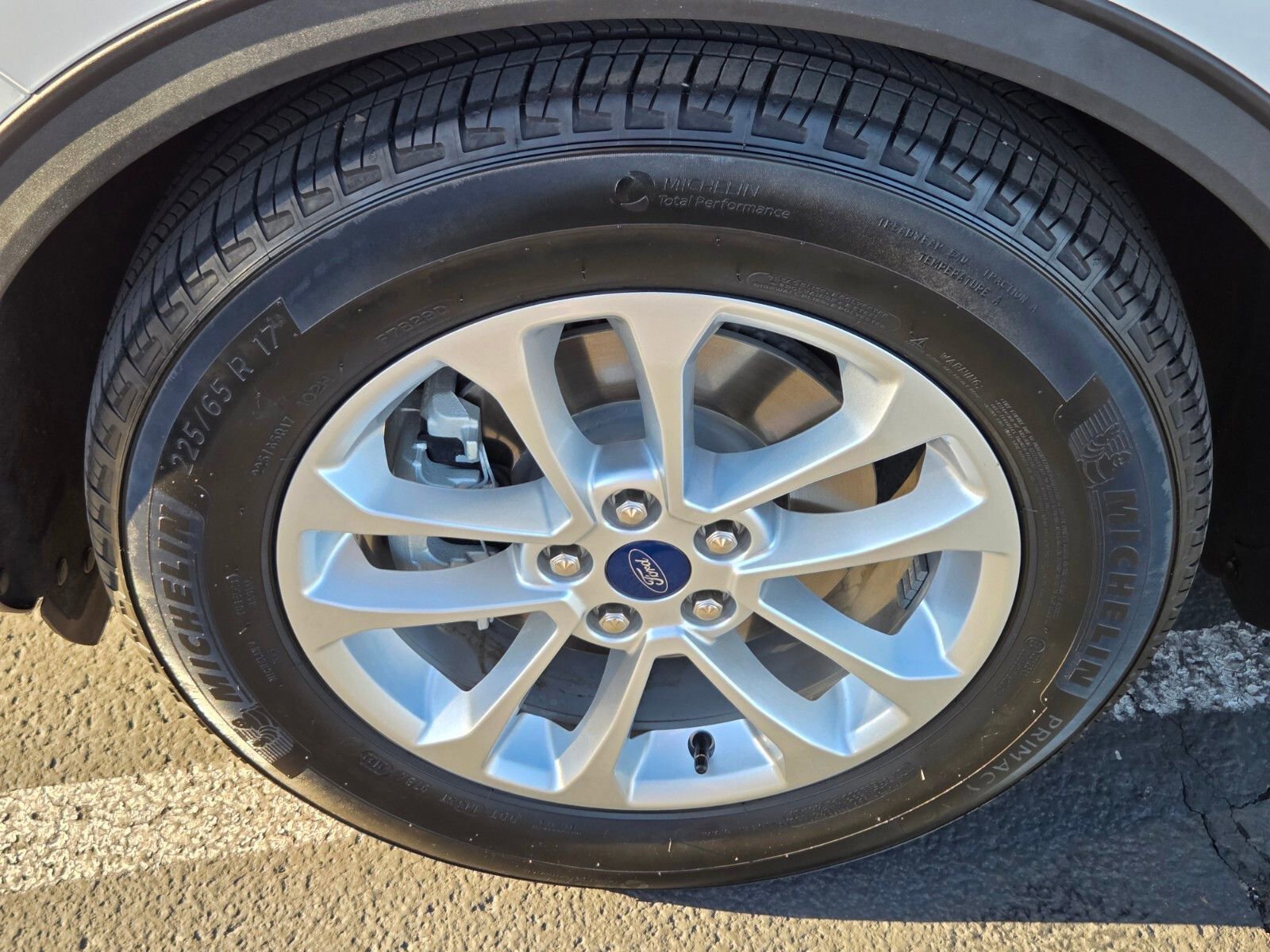 Certified 2022 Ford Escape SE image 9