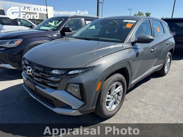 Used 2025 Hyundai Tucson SE