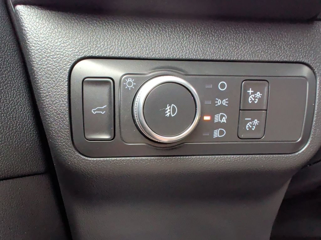 Certified 2020 Ford Escape SEL AWD/4WD image 27