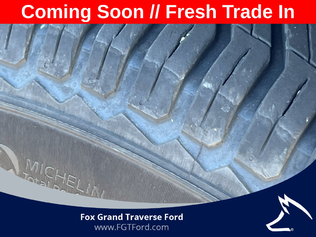 Certified 2023 Ford Explorer Limited w/ Equipment Group 301A AWD/4WD image 9
