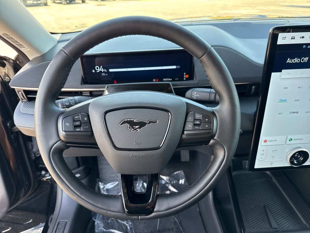 Certified 2025 Ford Mustang Mach-E Select image 14