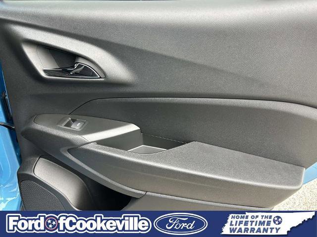 Used 2025 Chevrolet Trax RS w/ Driver Confidence Package image 18